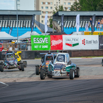 First race of FIA NEZ Baltic rallycross championship in season opening at Biķernieki track